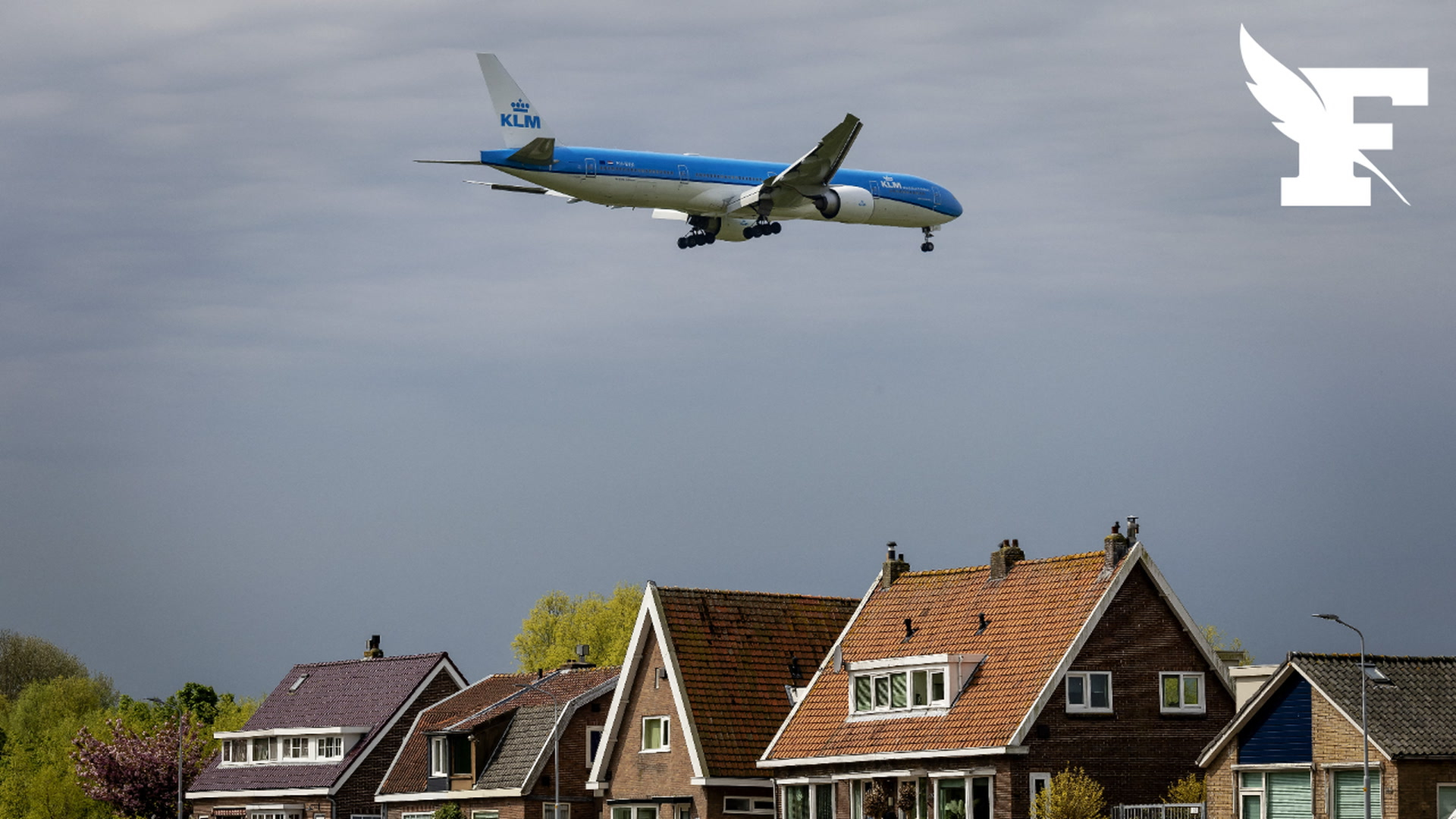 Pays-Bas: un Boeing 777 fait demi-tour après son décollage à Amsterdam