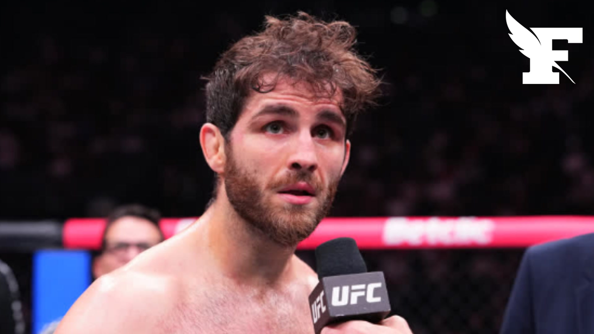 «Je demande que tu aimes la France»: le combattant de MMA Matthieu Letho Duclos se livre à un discours patriotique après sa victoire