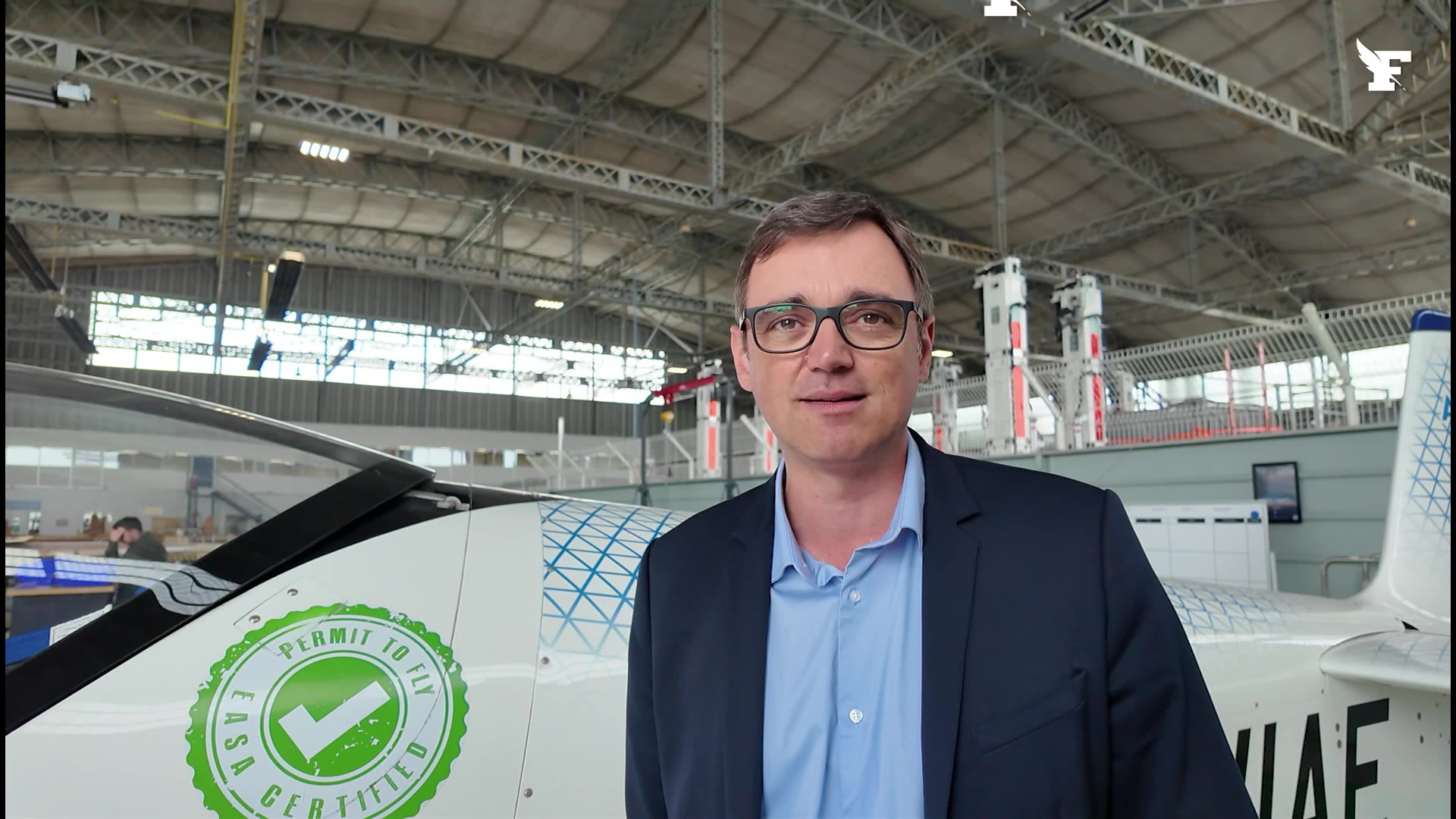 Quel est ce seul avion français de voltige ?