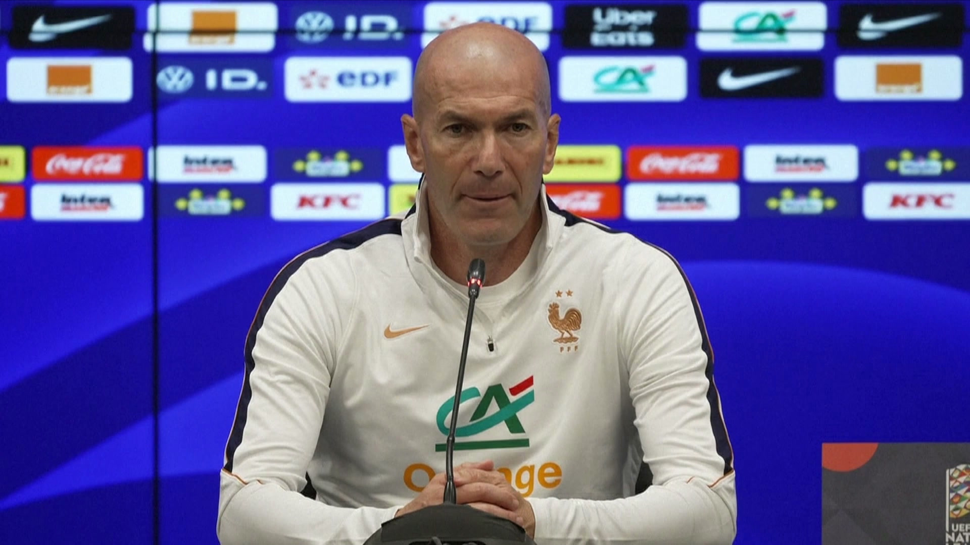 «Je ne suis pas là pour ça» : Zinédine Zidane s'exprime concernant l'importance de sa nomination par rapport aux performances des joueurs