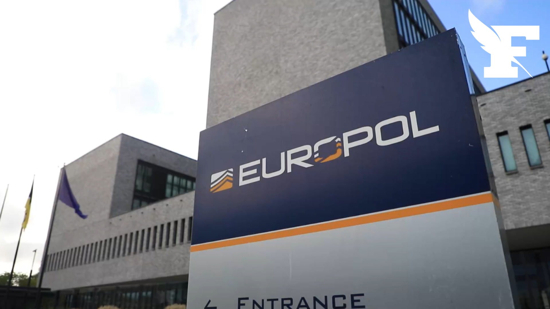 Cybercriminalité: Cracked.io et Nulled.to démantelés par Europol et la ...