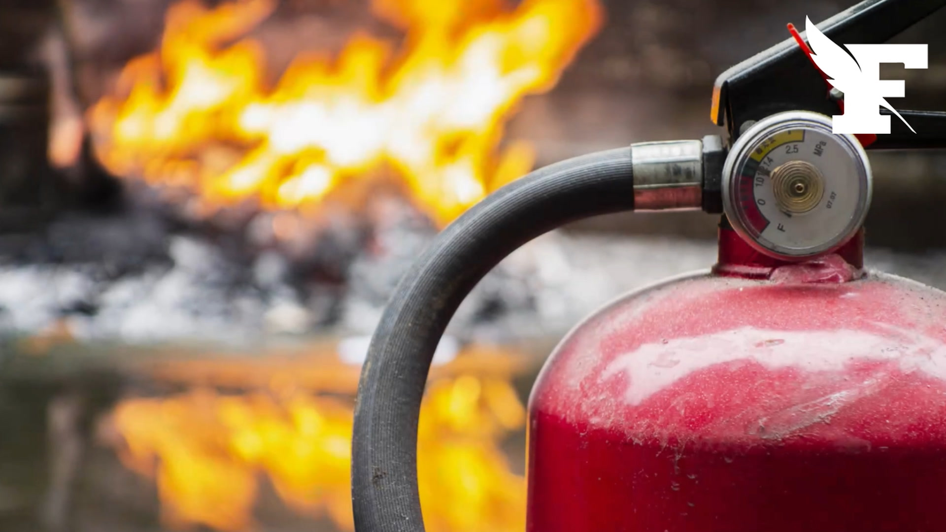 Chine : un important incendie déclaré dans une usine de chaussures fait plusieurs vicitimes