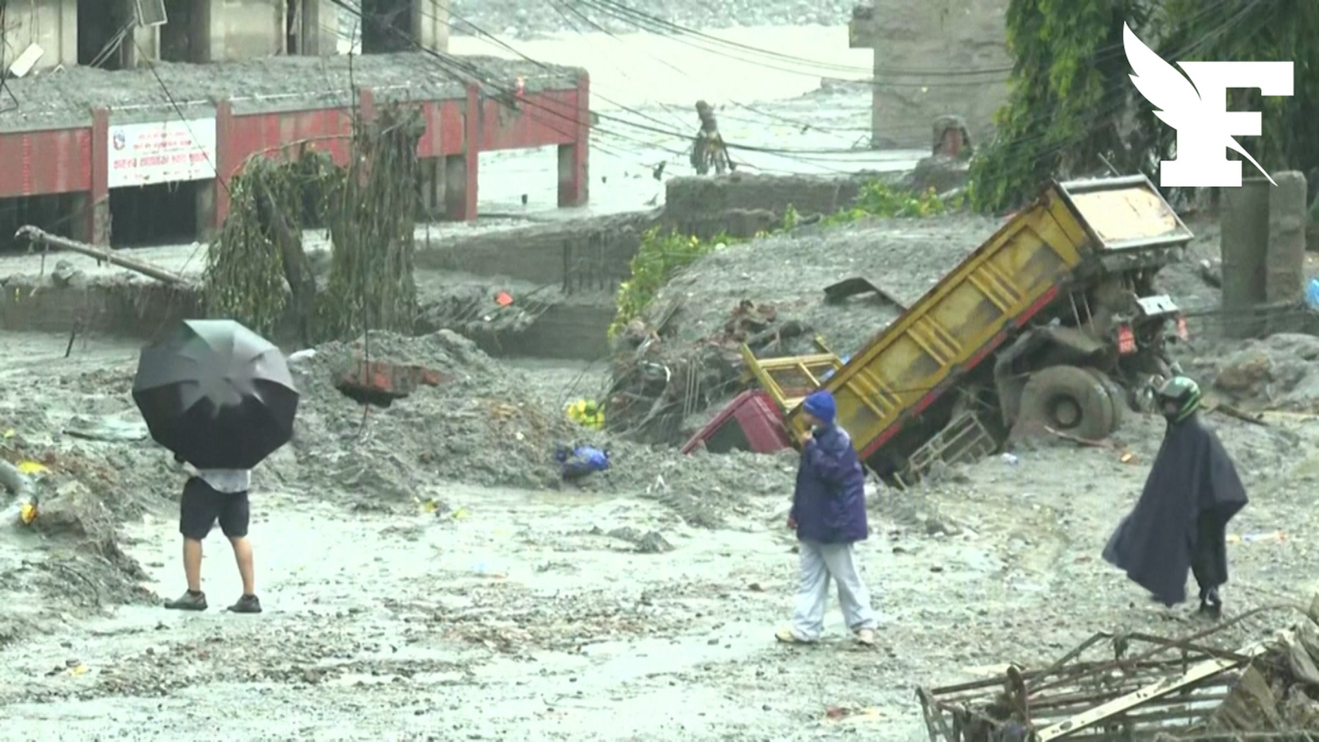 Népal : au moins 633 morts et près de 3000 disparus, selon un nouveau bilan