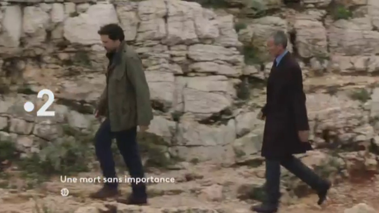 Une mort sans importance VF Diffusé le 22/01/21 à 21h05 sur FRANCE 2 Une mort sans importance VF Diffusé le 22/01/21 à 21h05 sur FRANCE 2