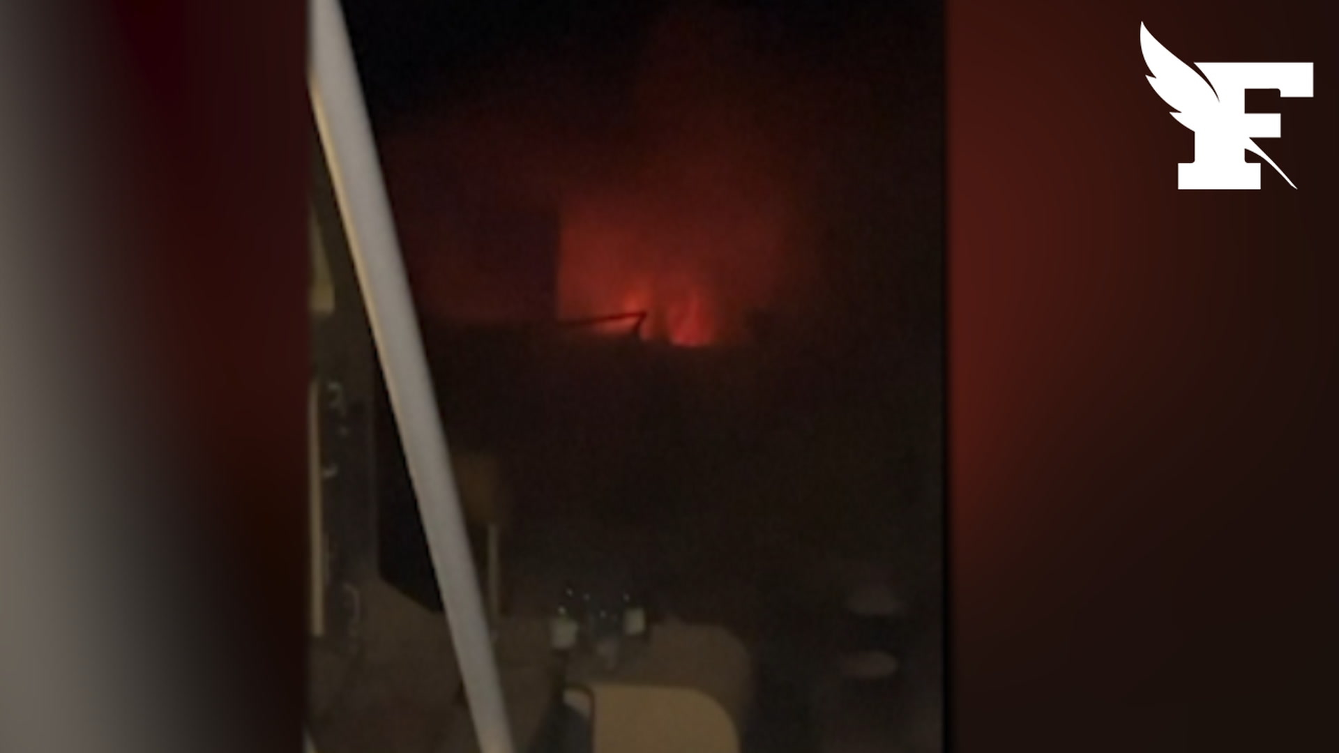Les images de l'explosion d'un navire humanitaire à destination de Gaza, des activistes accusent Israël