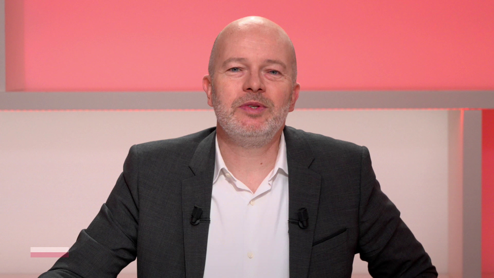 «J’assume notre ressemblance» : Jonathan Dassin évoque la place de son père dans sa carrière musicale