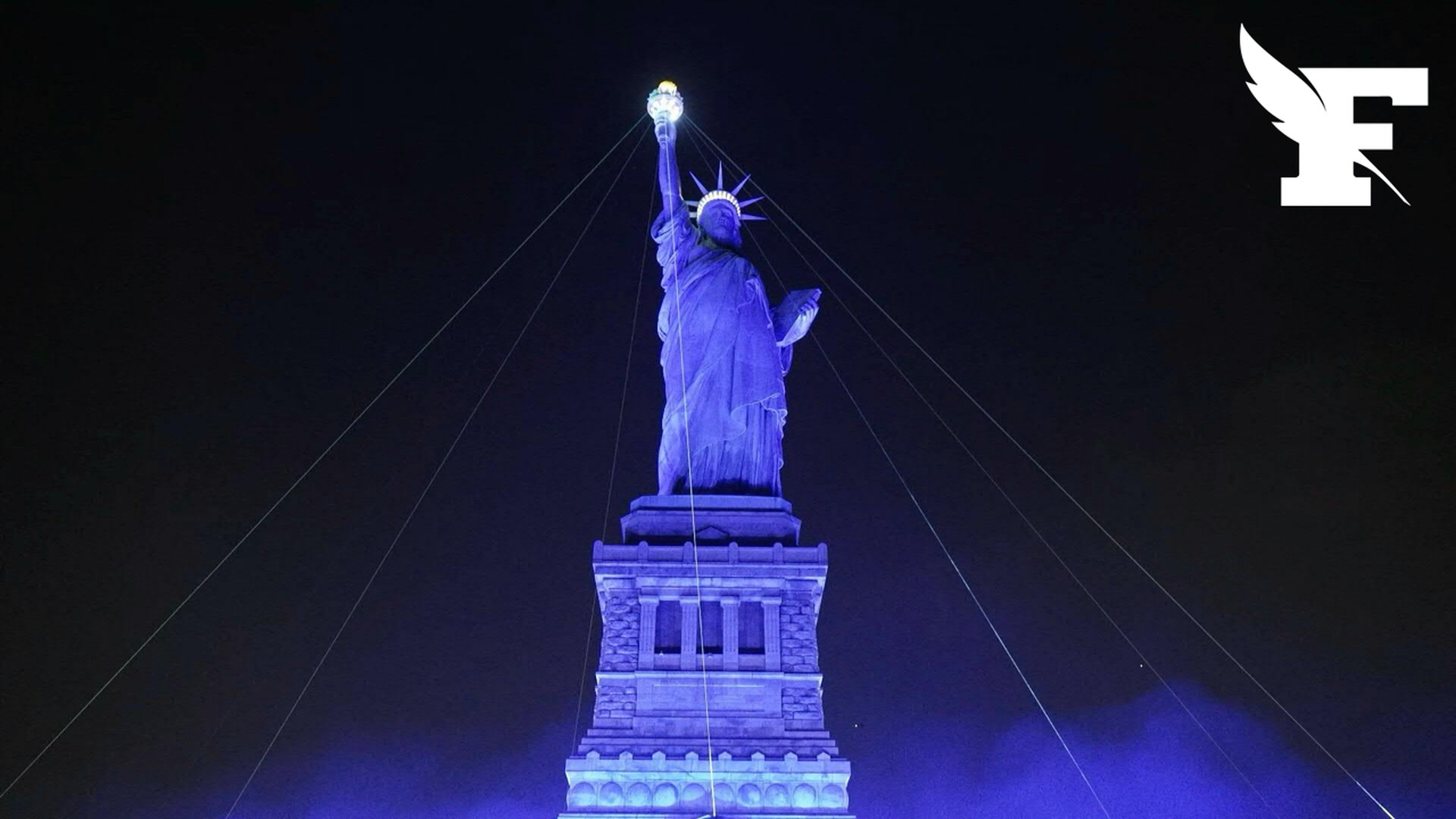 Les images du spectacle inédit projeté sur la Statue de la Liberté pour les 250 ans des États-Unis