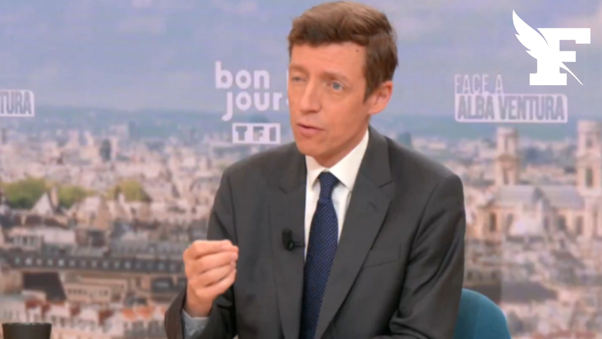 Édouard Geffray soutient que «l’abaya n’a pas sa place à l’école»