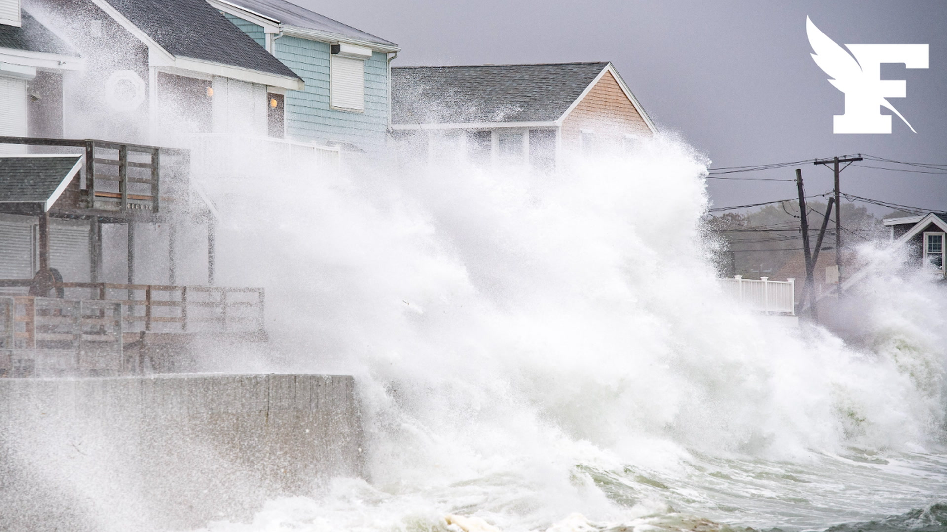 Vols supprimés, inondations, événements annulés : une puissante tempête s'abat sur le nord-est des États-Unis