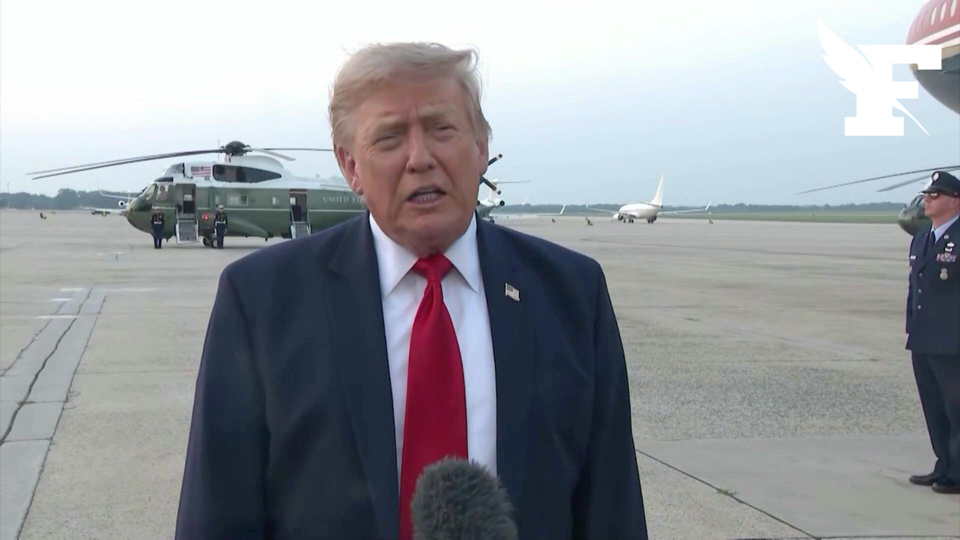 Donald Trump impose 50% de droits de douane sur le Canada