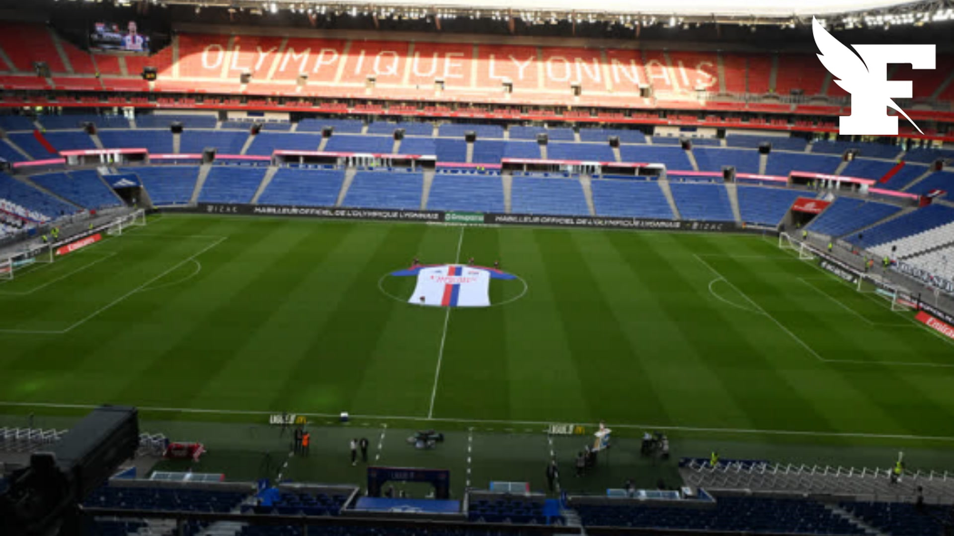 Ligue 1: une banderole insultante provoque l'interruption du match entre Lyon et Rennes