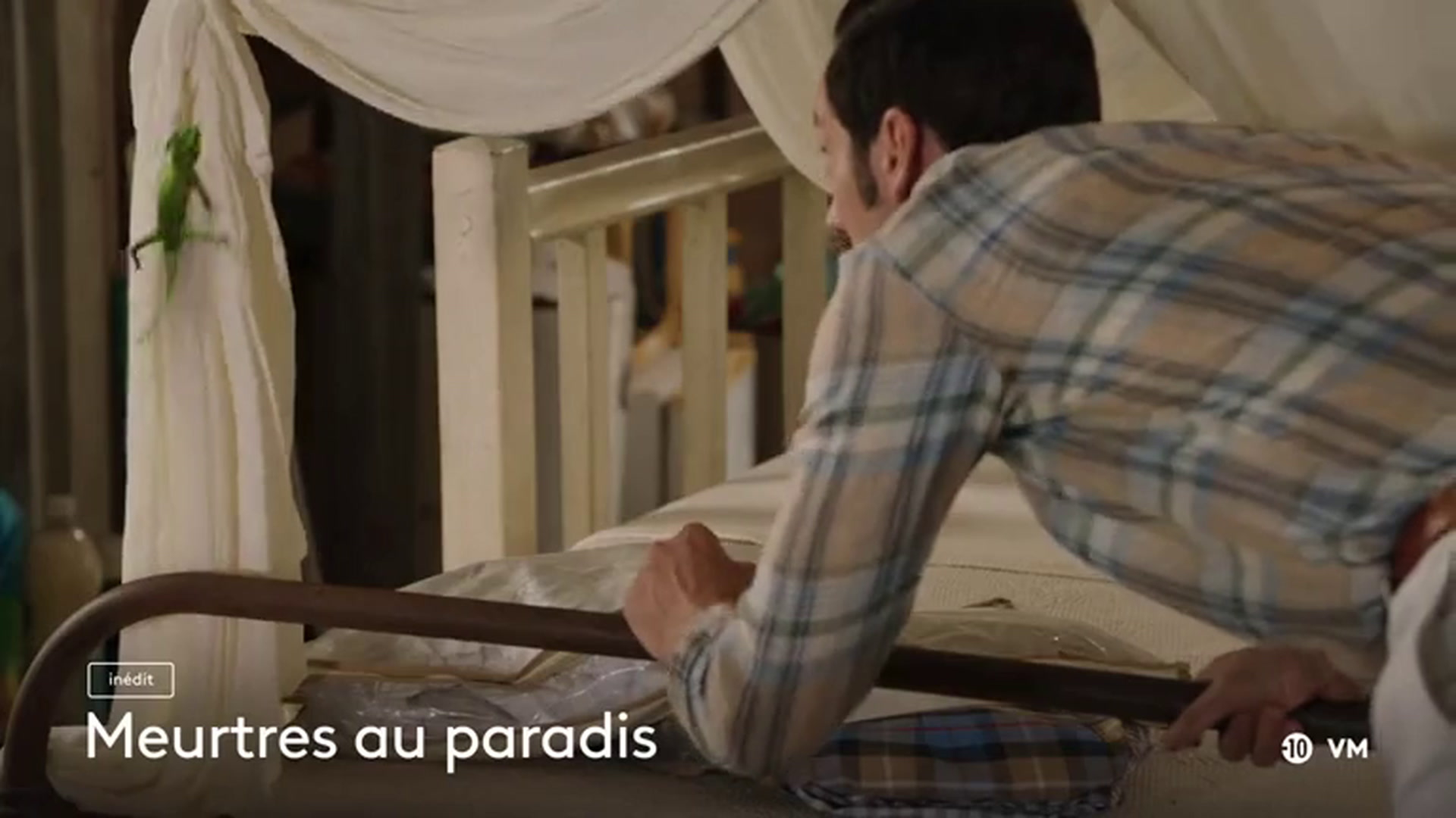 Meurtres au paradis - VF