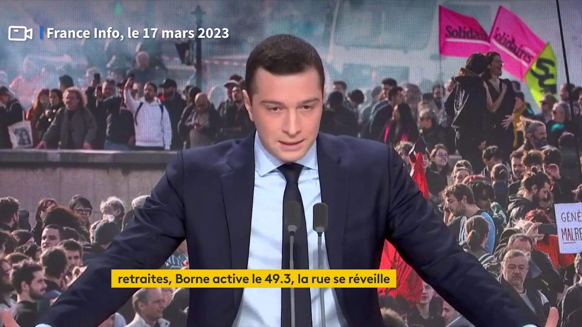 «Élisabeth Borne adresse un bras d'honneur irrespectueux à la fois au