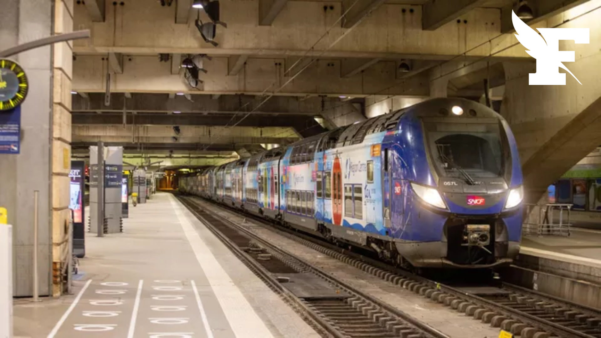 Un train Paris-Clermont arrive avec «près de 8 heures de retard», les passagers remboursés «à hauteur de 200%» du prix de leur billet