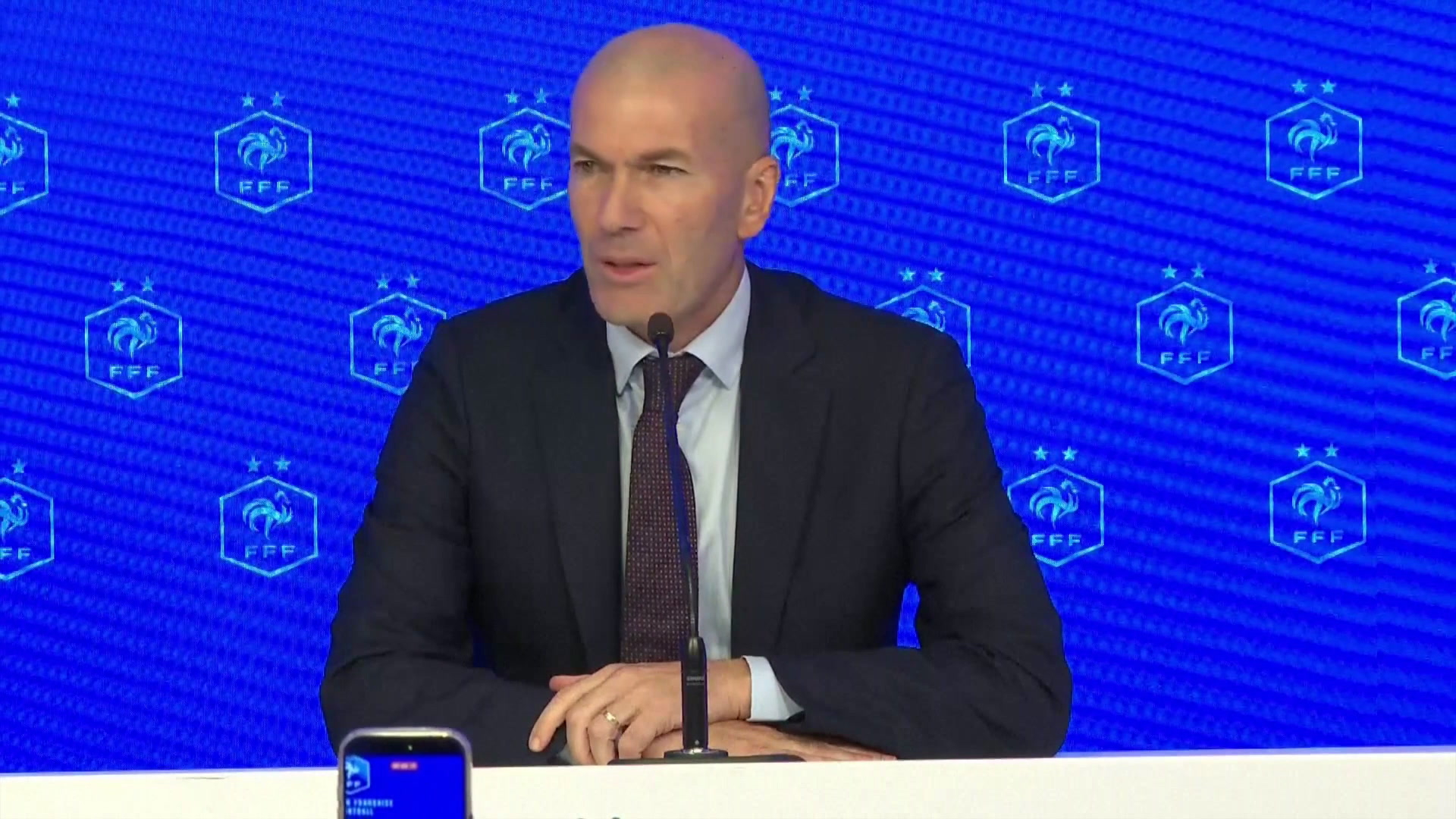 Zinédine Zidane envoie un message de soutien aux pompiers et aux personnes touchées par les incendies