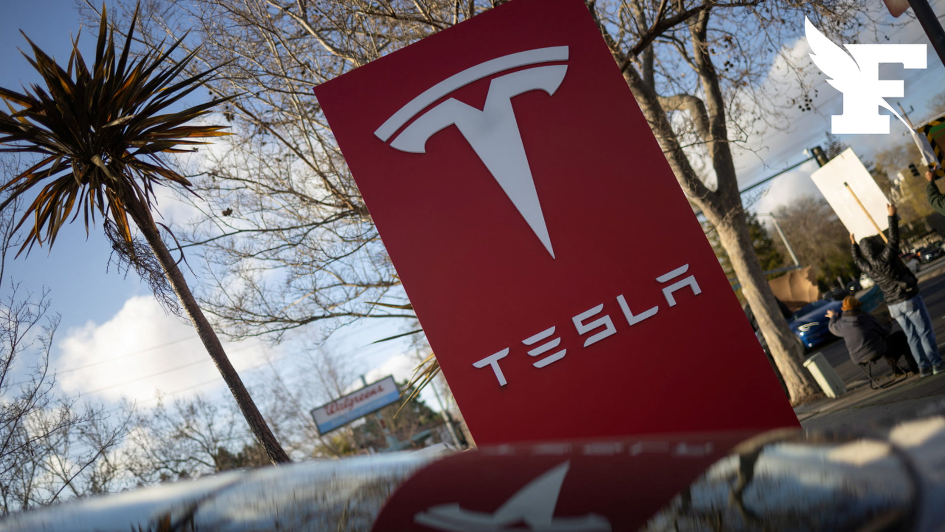 États-Unis: un incendie volontaire vise des voitures Tesla à Las Vegas