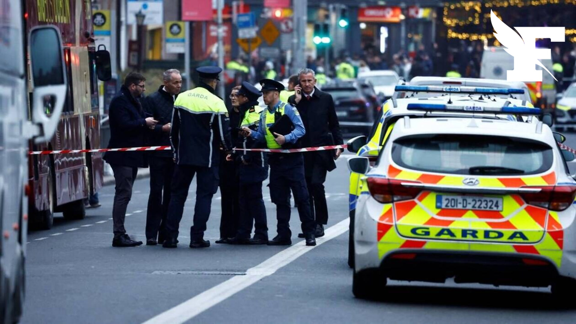 La police irlandaise découvre une bombe dans un véhicule près de la frontière nord-irlandaise