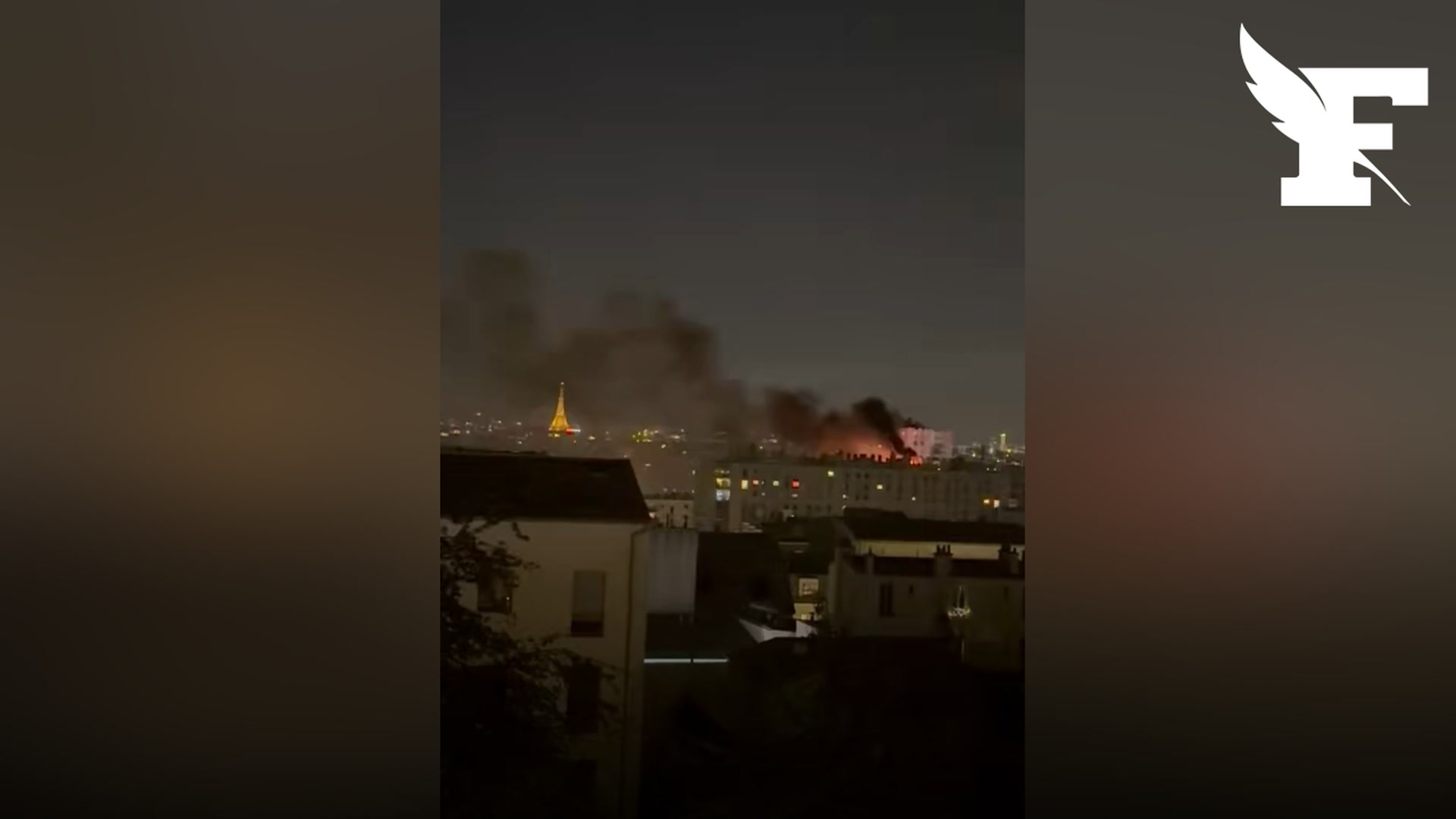 Paris: les images de l'impressionnant incendie qui s'est déclaré dans un appartement du 20ème arrondissement