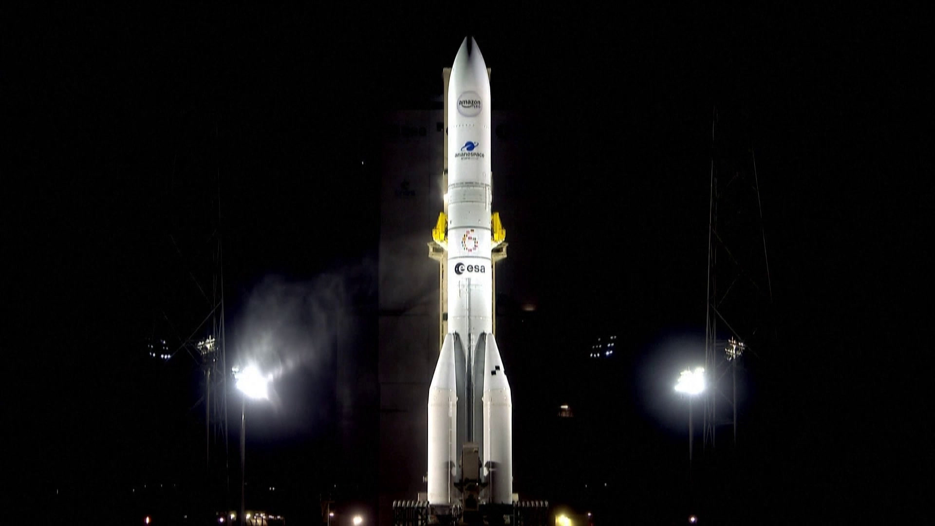 Ariane 6: les images du puissant décollage de la fusée européenne