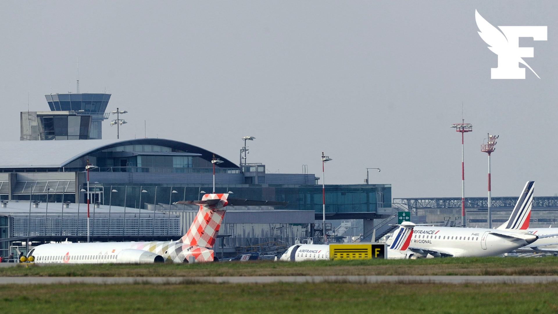 Un avion de loisir s'élance sans pilote sur le tarmac de Nantes-Atlantique