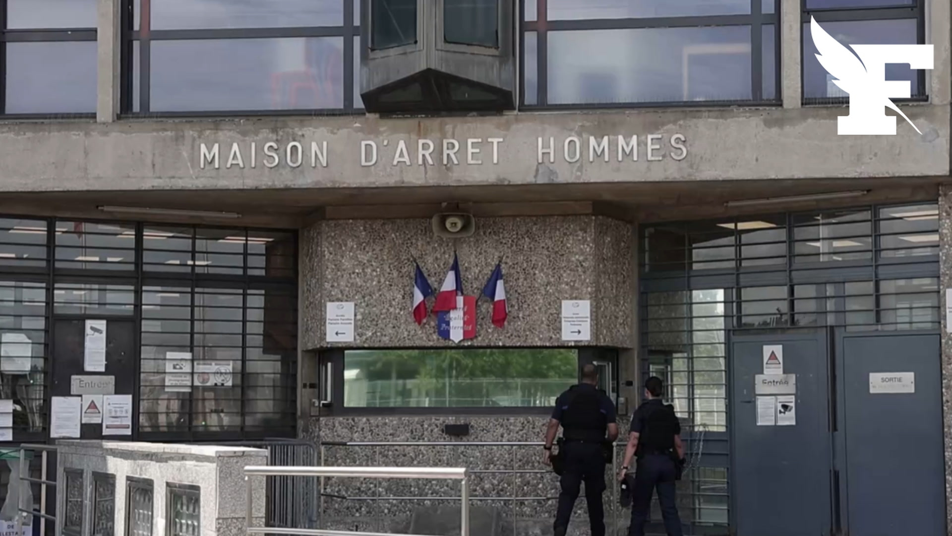 Un surveillant de la prison de Fleury-Mérogis écope de 4 ans de prison pour trafic de cigarettes