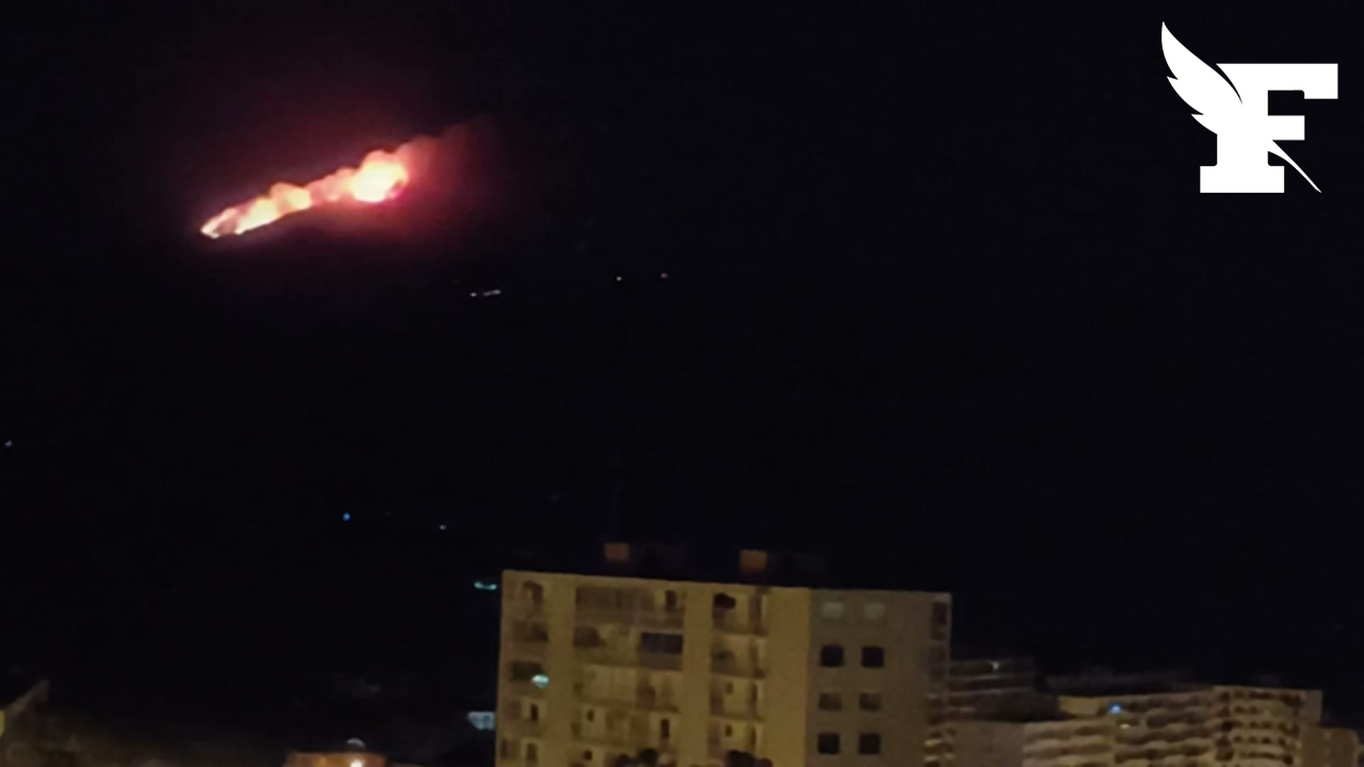 Corse: les images d'un nouvel incendie provoqué vraisemblablement par la foudre