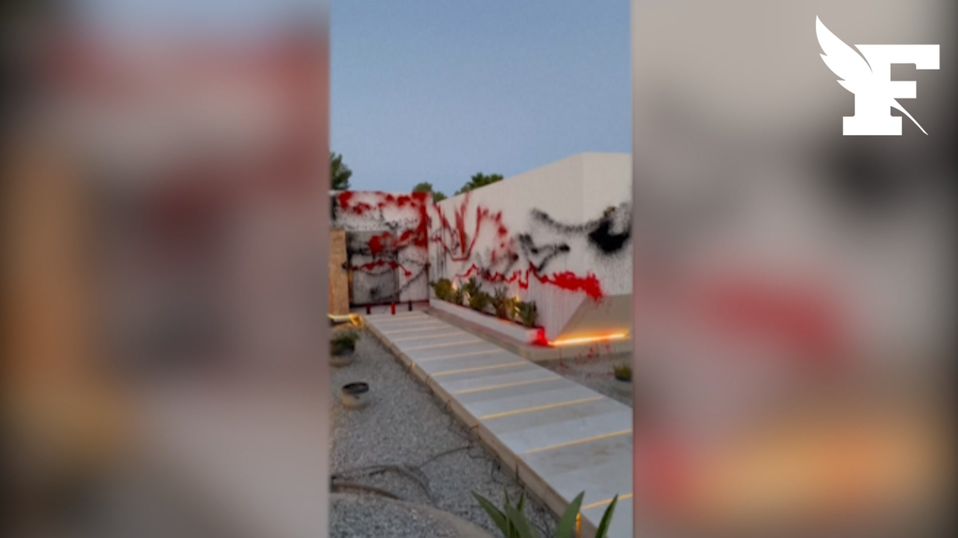 Espagne: les images de la villa de Messi vandalisée par des militants écologistes