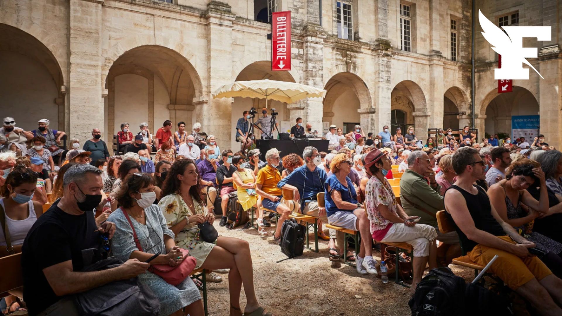 Festival d'Avignon : Tiago Rodrigues soutient Alexis Michalik victime de censure par le RN