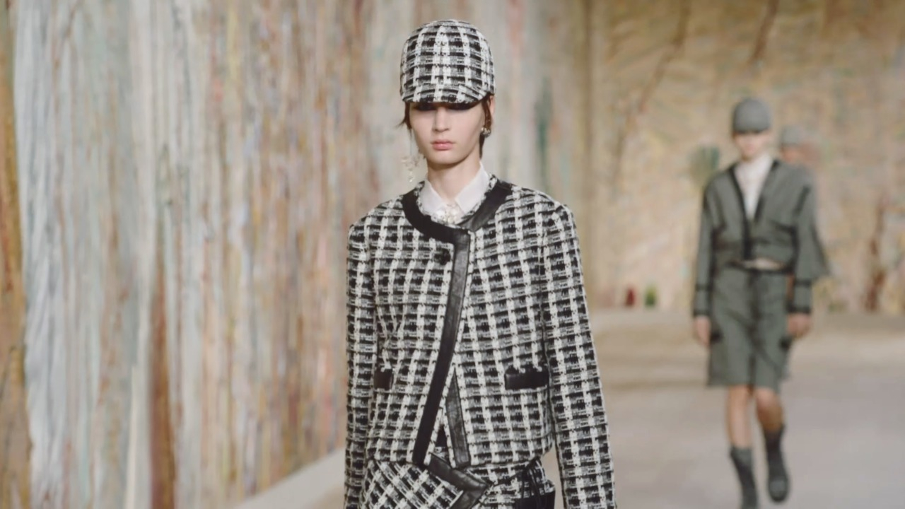Christian Dior défilé haute couture automne-hiver 2021-2022