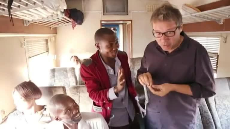 Des trains pas comme les autres - VF - Diffusé le 30/08/18 à 21h40 sur