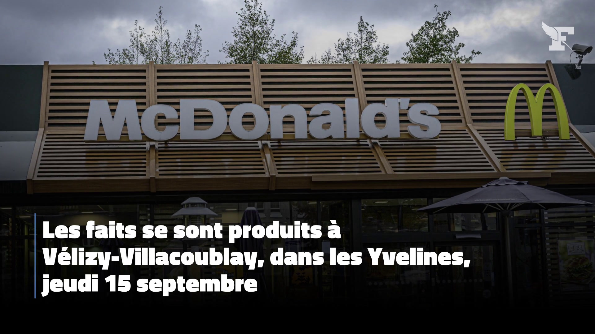Un jeune fleuriste agressé par deux livreurs au drive d'un McDonalds dans les Yvelines