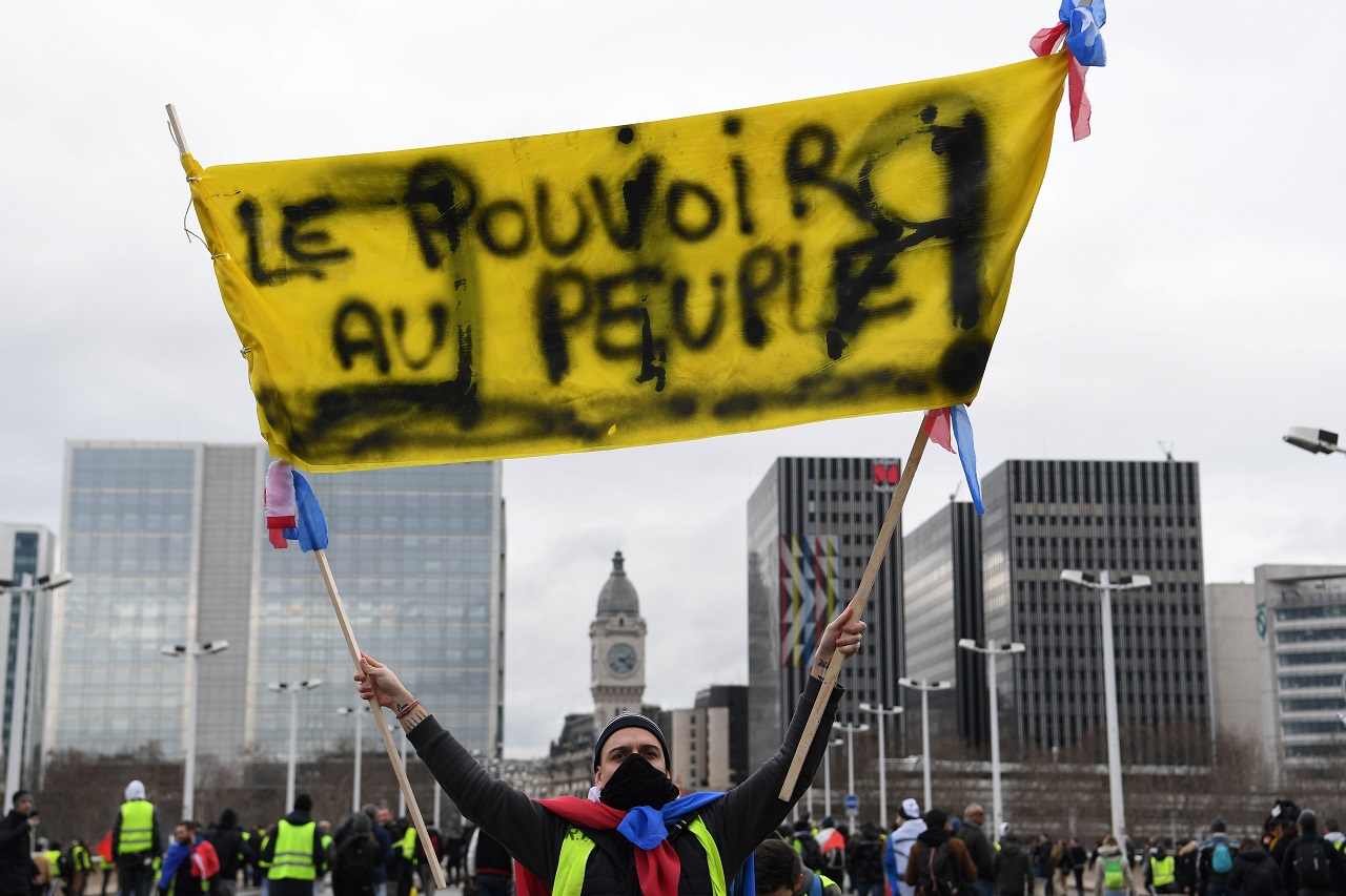 En Images Gilets Jaunes Les Slogans Du 26 Janvier