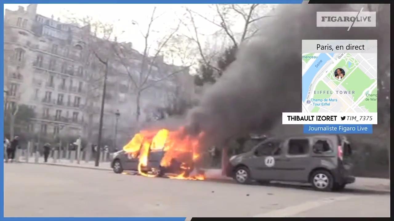 Vidéo Gilets Jaunes Une Voiture Vigipirate En Feu Au Pied De La Tour Eiffel