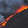 Le volcan de la Réunion est l'un des plus actifs au monde et entre en moyenne en éruption tous les 8 mois depuis 1640.