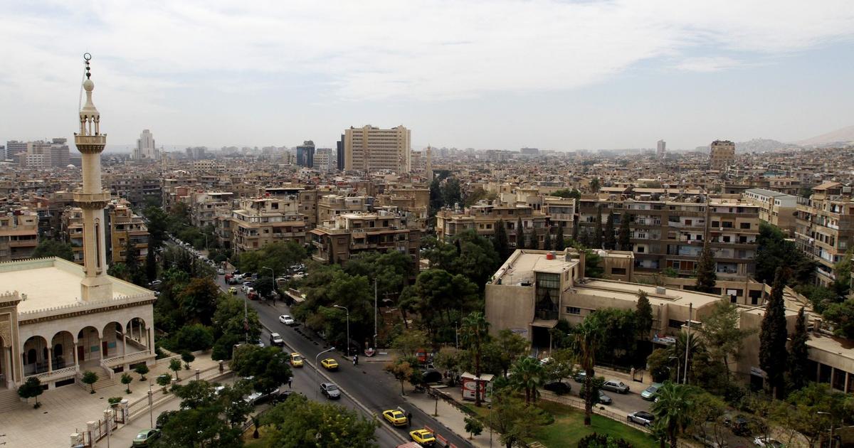 Минарет аль-хадба ирак. Город мосул в ираке. Мечеть в багдаде. Дамаск багдад. Багдад бунеджах.