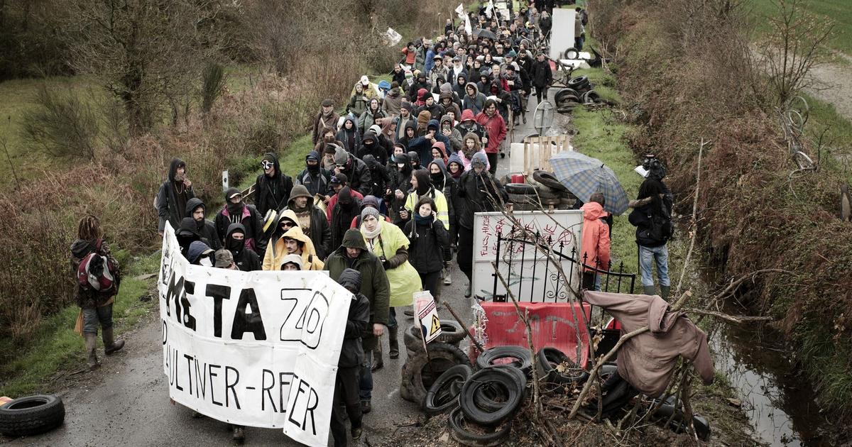 NotreDamedesLandes les écologistes en appellent à Hollande