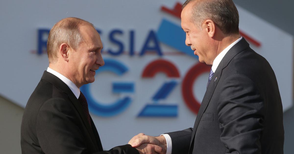 Erdogan à Saint-Pétersbourg : «Poutine pousse son avantage»