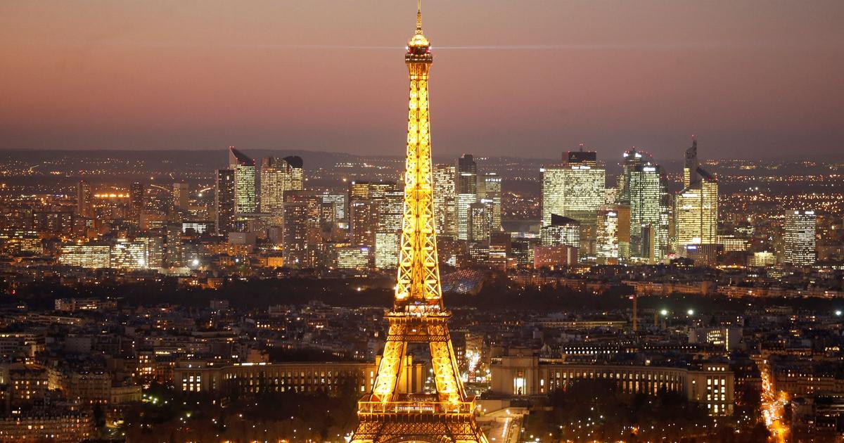 Décoration de Noël - Tour Eiffel · Arteum