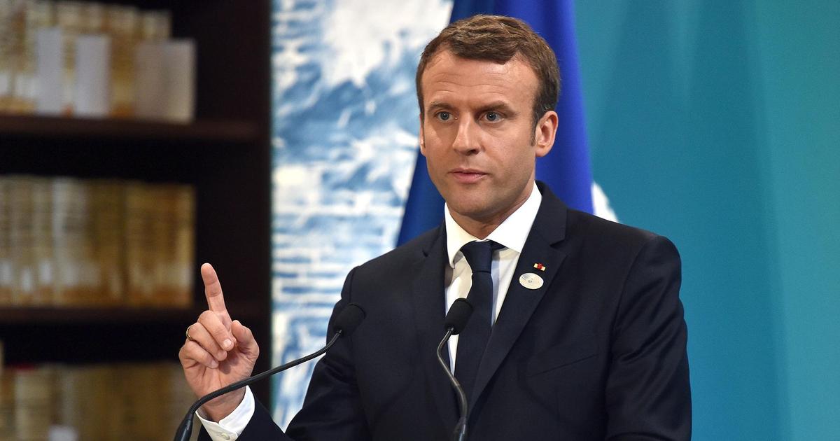 Première rencontre entre Macron et Poutine au château de Versailles