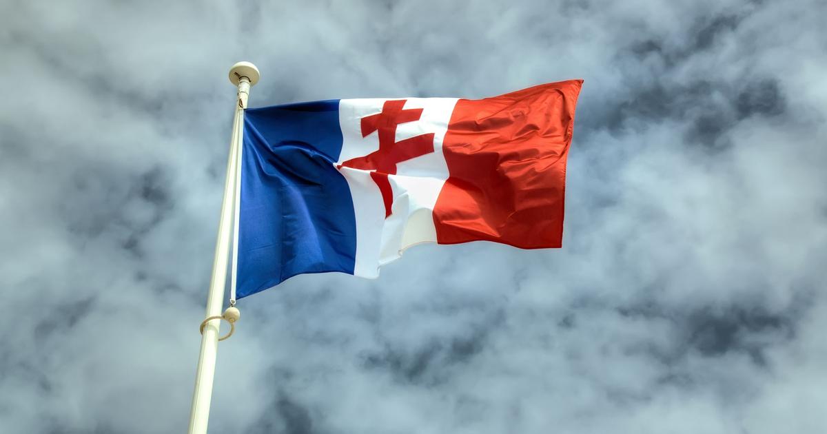 Ce drapeau de la France libre qui dérange un maire socialiste