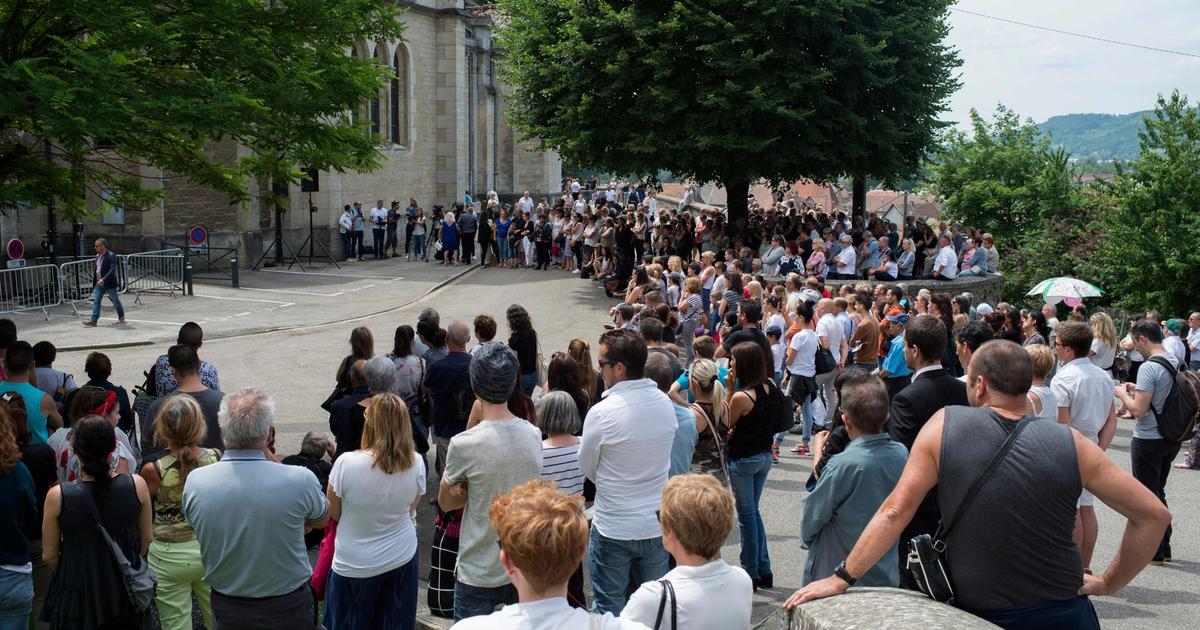 Maëlys a eu une fin atroce. Une pétition en soutien à sa famille