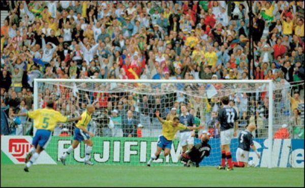 Journal L'Équipe 13 Juillet 1998 – France Brésil Finale Coupe Du Monde