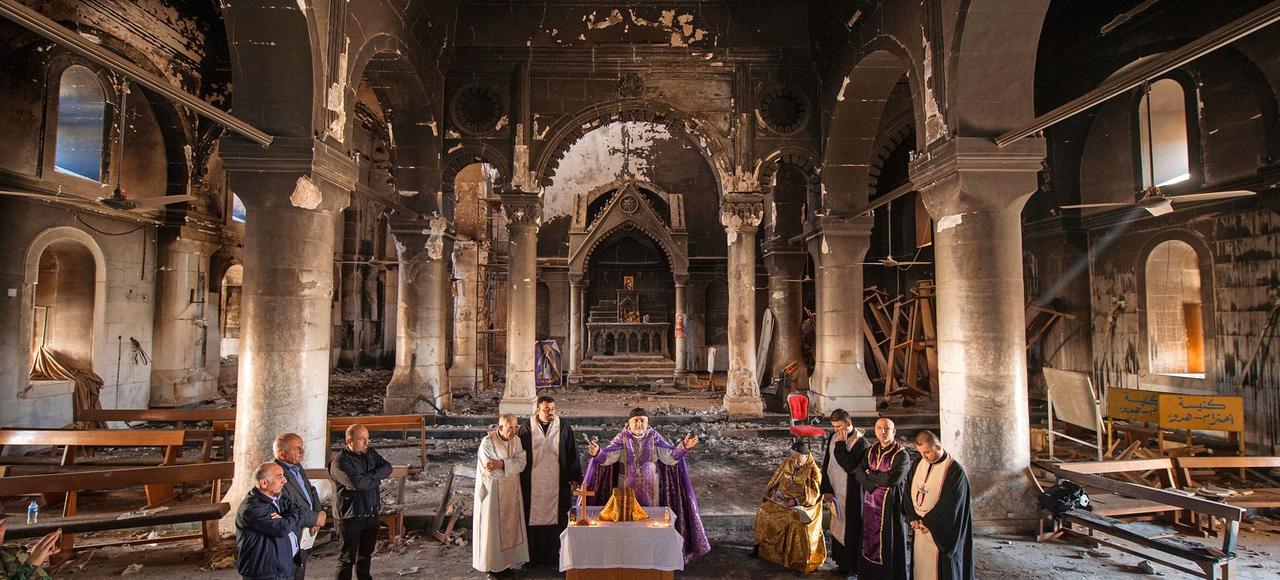 L'archevêque des catholiques syriaques, Mgr Petros Moshe, a célébré le 30 octobre dernier sa première messe dans la cathédrale de l'immaculée-Conception à Qaraqosh.