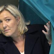 Départementales : Marine Le Pen doit-elle remettre en cause sa stratégie?