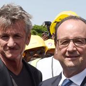 L'acteur Sean Penn invité à rejoindre Cannes en avion présidentiel