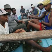 Valls attendu samedi à Mayotte, terre d'immigration clandestine