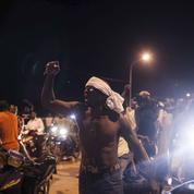 Burkina Faso: trois morts et soixante blessés après le coup d'État