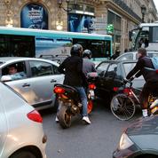 Le vélo, le covoiturage et le pétrole ont fait baisser le budget transport des Français