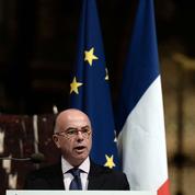 Bernard Cazeneuve à Saint-Ouen pour un premier bilan du plan d'action contre la drogue
