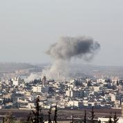 Alep : « Parfois, ce sont dix avions qui crachent leurs missiles »
